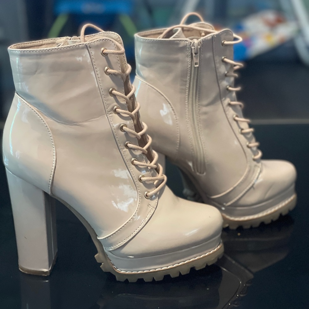 Tan lace up boots
